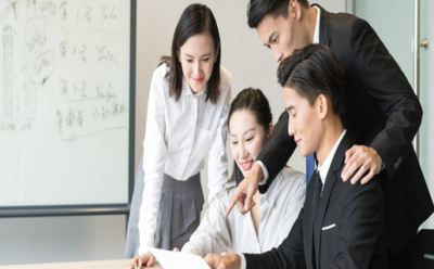 法定代表人的职务侵权行为由谁担责
