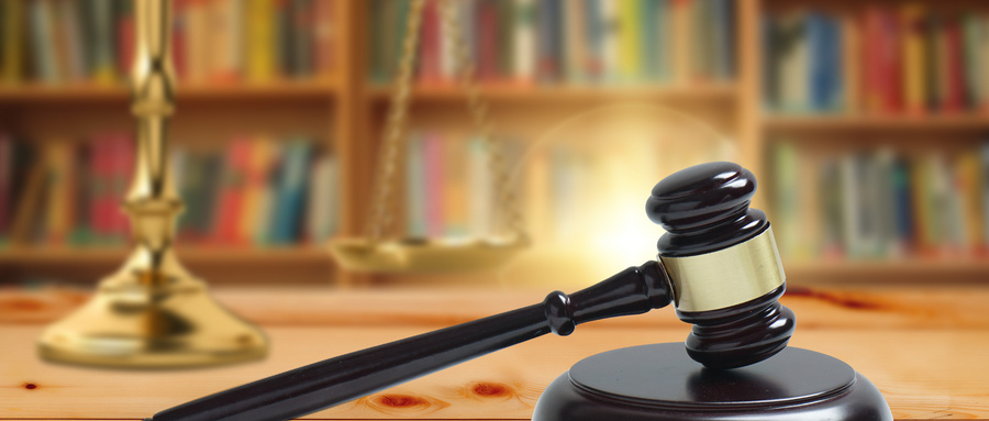 申请劳动工伤仲裁，维护合法权益，依法主张赔偿与保障
